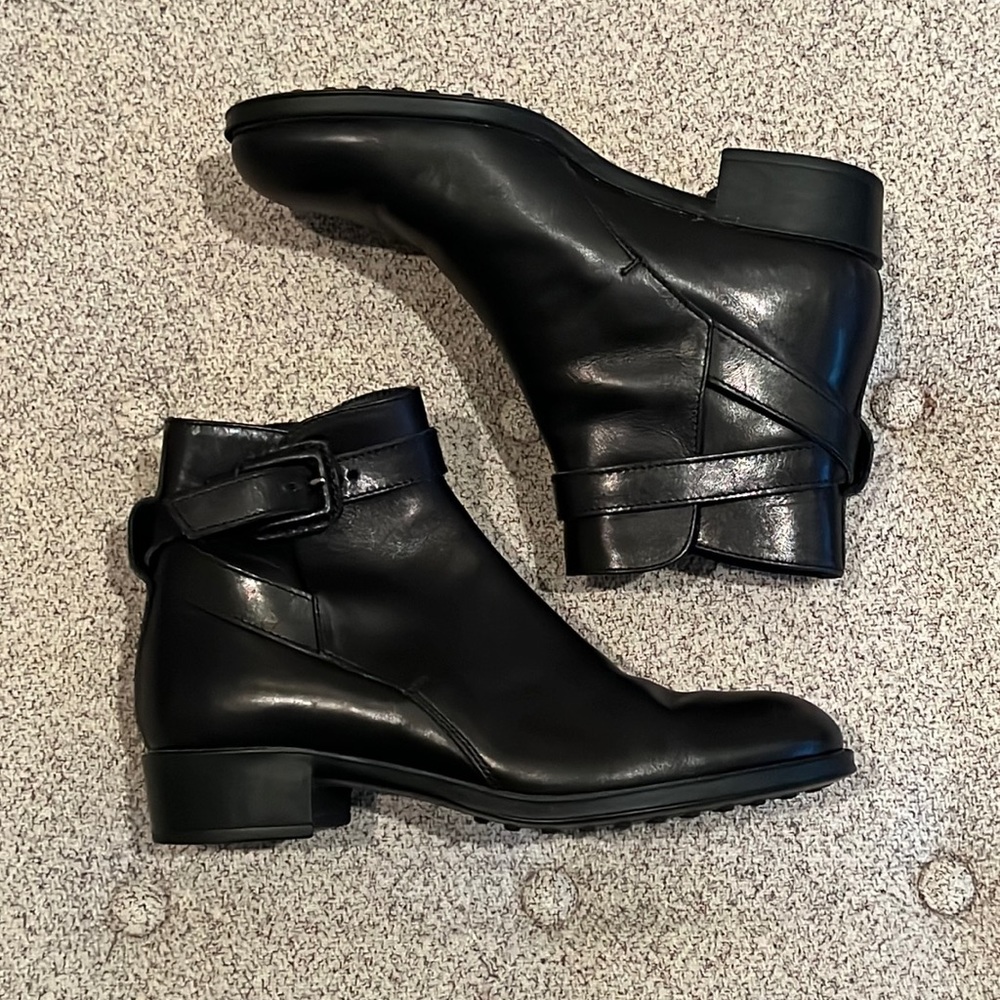 Tod’s Ankle Boots